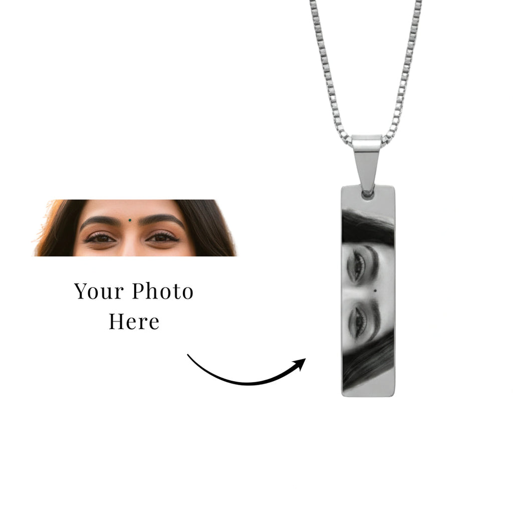 Eyes Engraved Necklace