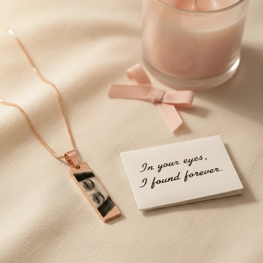 Eyes Engraved Necklace